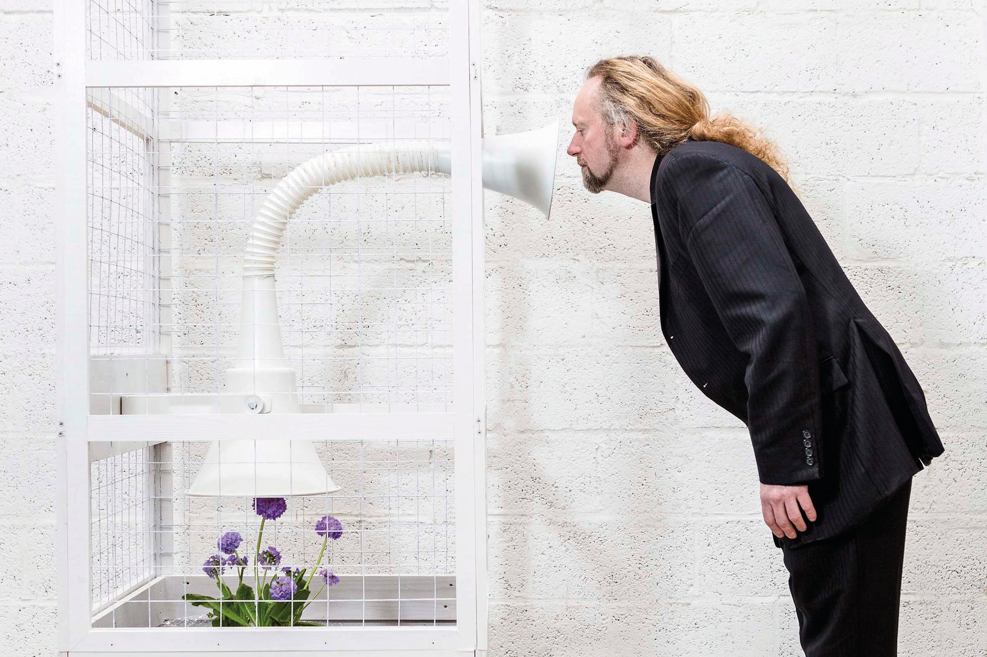 Peter de-Cupere-The-Smell-of-a-Stranger-Photographer-Frederik-Buyckx_l