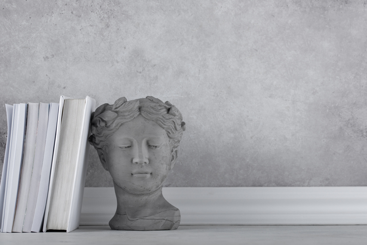 beautiful-roman-figure-carving-1