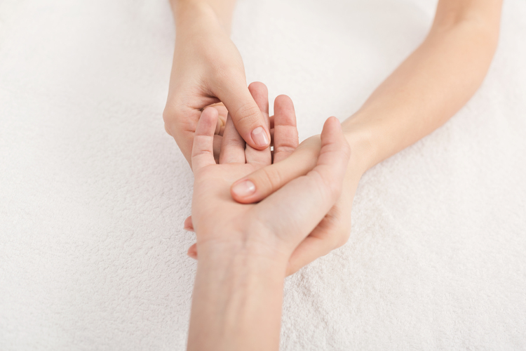 hand-massage-physiotherapist-pressing-specific-spots-female-palm-professional-health-wellness-acupressure-manipulations-copy-space-closeup-1